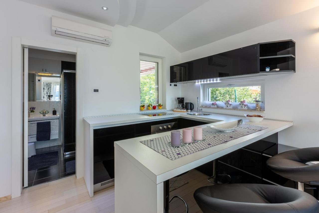 Villa M Dramalj Exteriér fotografie